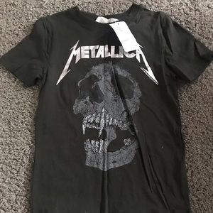 NEW W/TAGS H&M METALLICA TOP